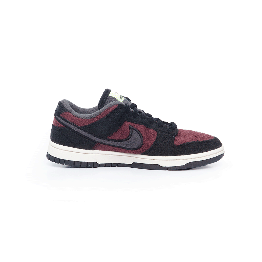 NIKE DUNK LOW SE CC WMNS DQ7579-600