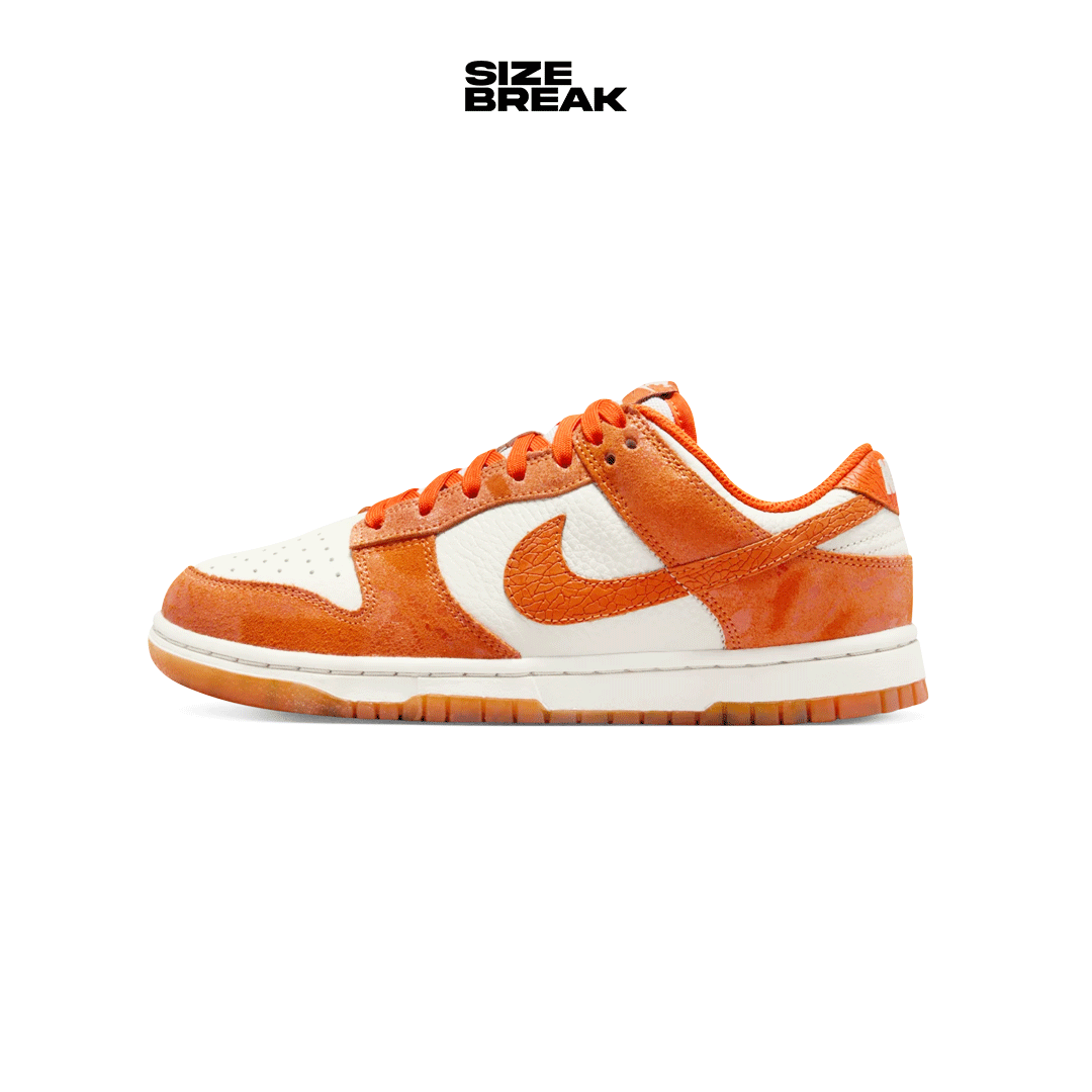 WMNS NIKE DUNK LOW FN7773-001 LIGHT BONE/SAFETY ORANGE